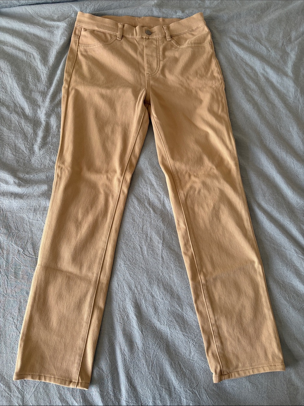 Uniqlo Women's Straight-Leg Pants in Light Tan
